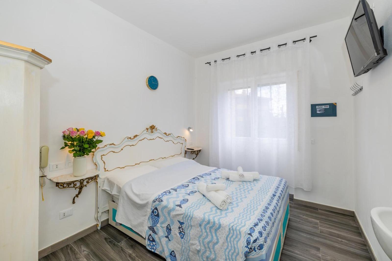 B&B Oasi 피날레리구레 외부 사진