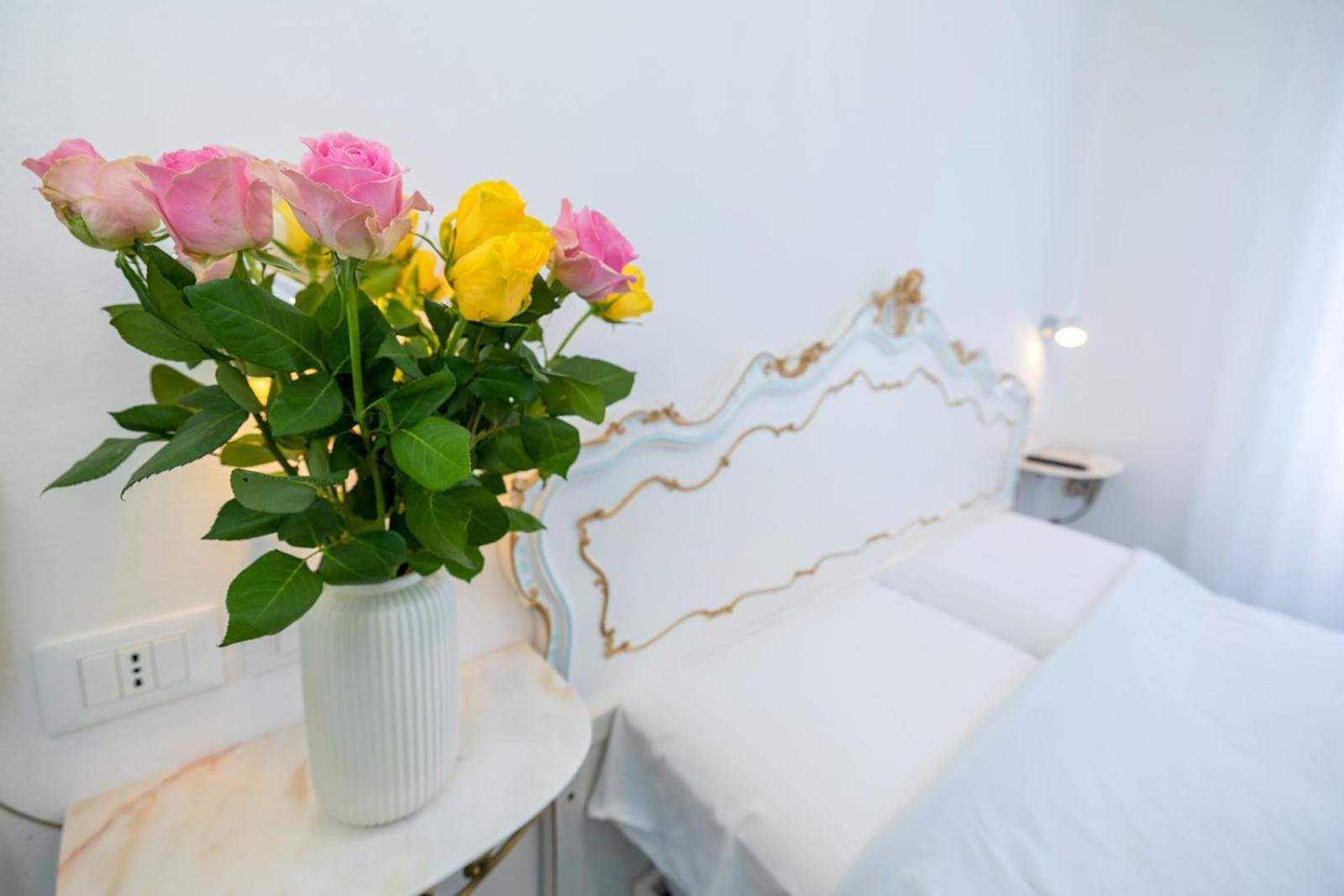 B&B Oasi 피날레리구레 외부 사진